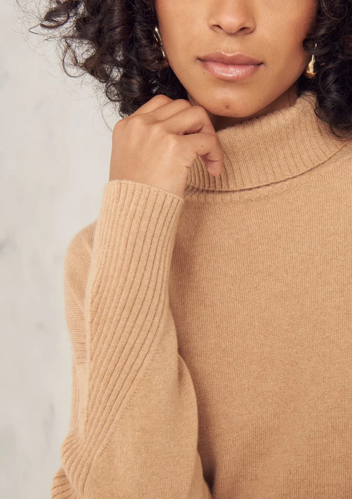 Chevron Detail Relaxed Polo Sweater in Praline