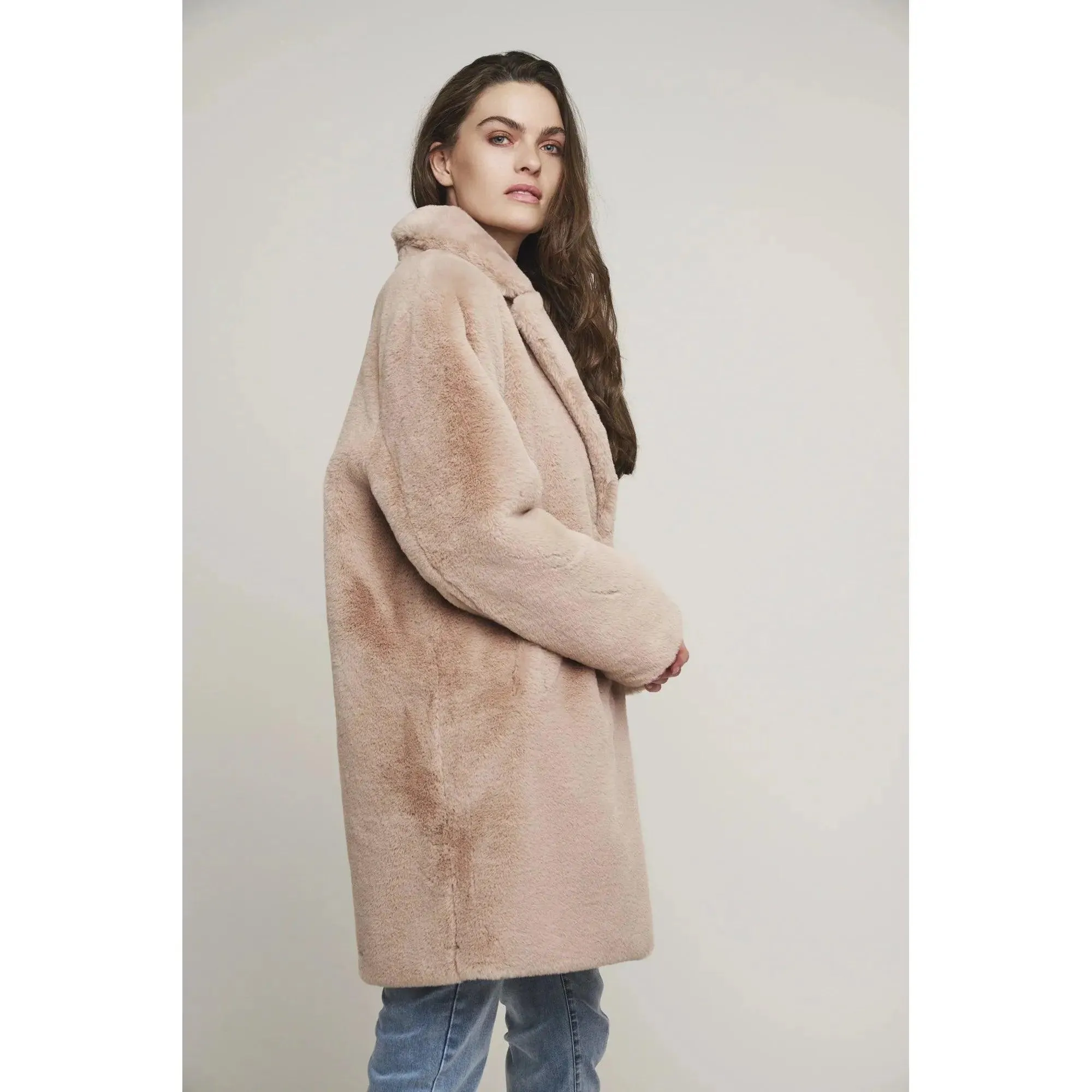 Geppe Midi Legnth Faux Fur Jacket Powder Pale Pink