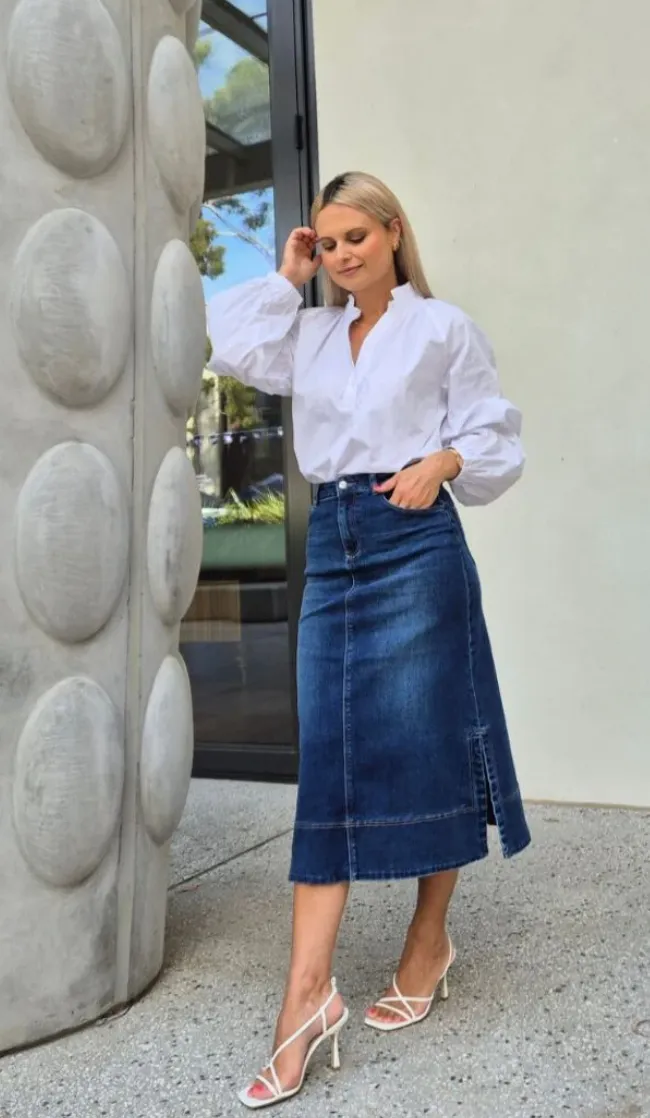 Madison Denim Skirt (Zjoosh)