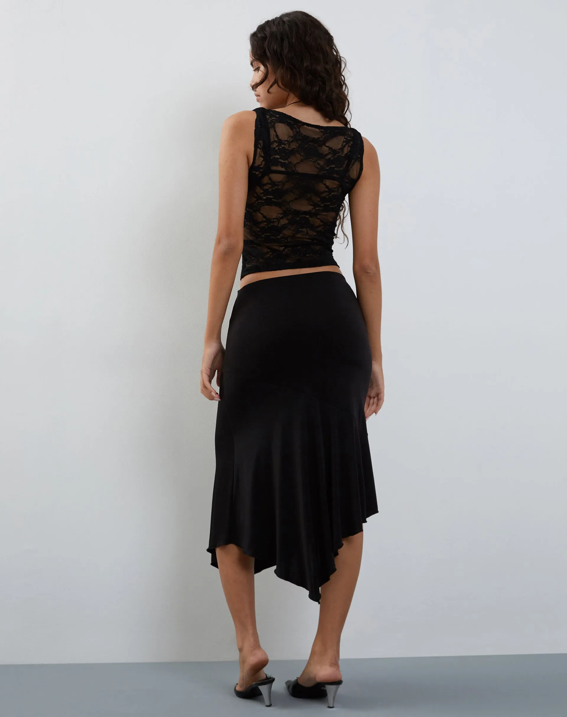 Maloe Lace Top in Black