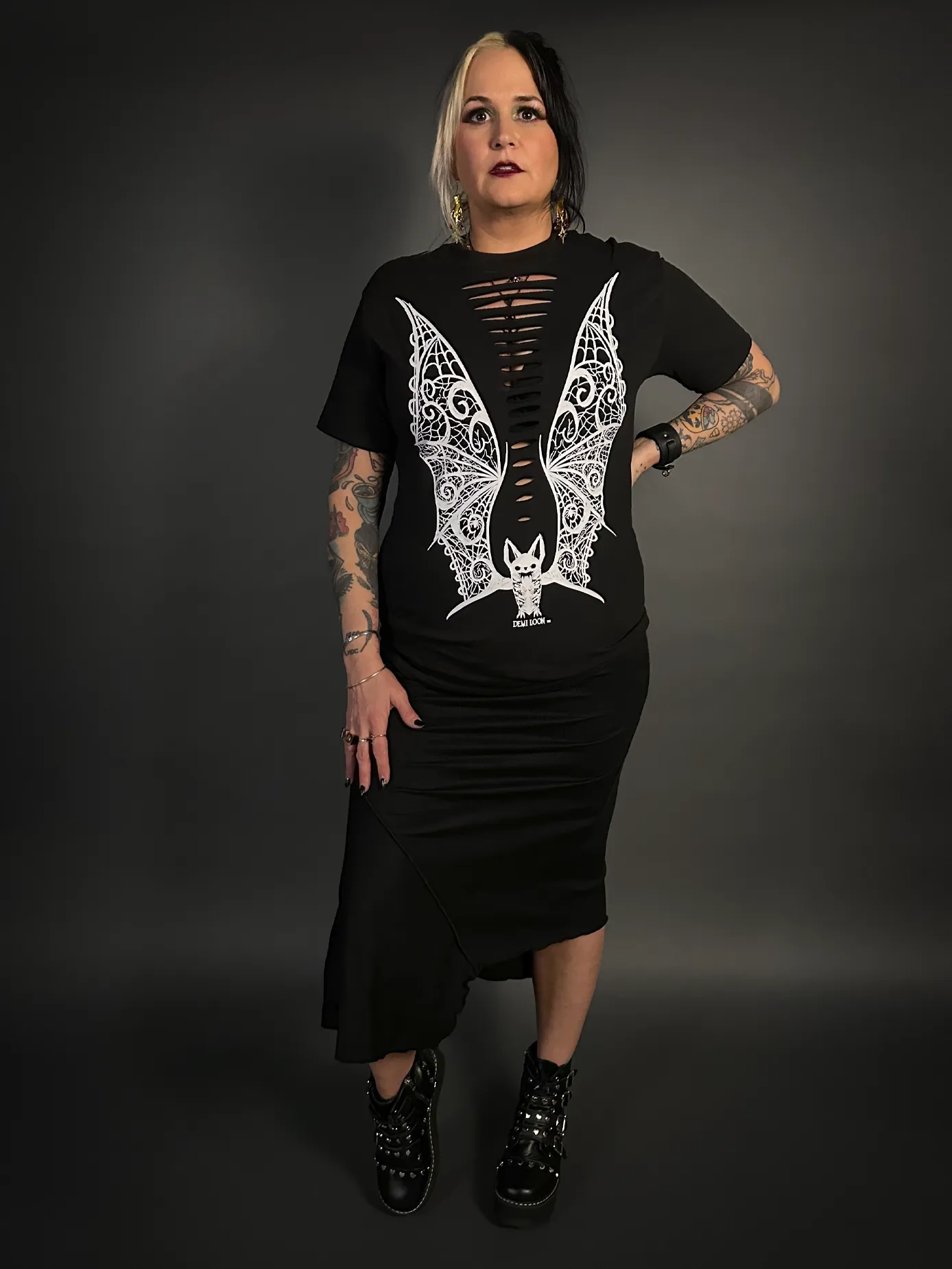 Outfit Set - Asymmetrical Stretch Midi Skirt in Black & Front Slashed Bat T-Shirt