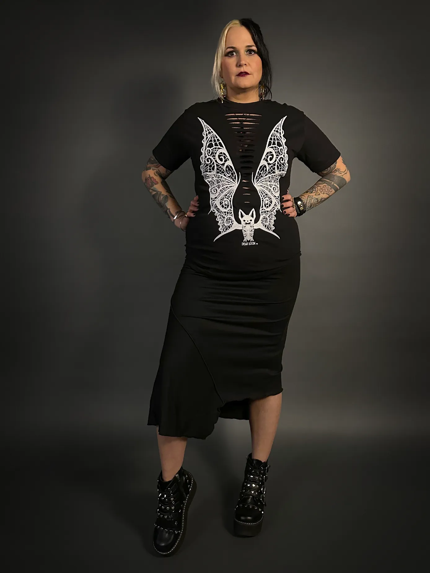 Outfit Set - Asymmetrical Stretch Midi Skirt in Black & Front Slashed Bat T-Shirt