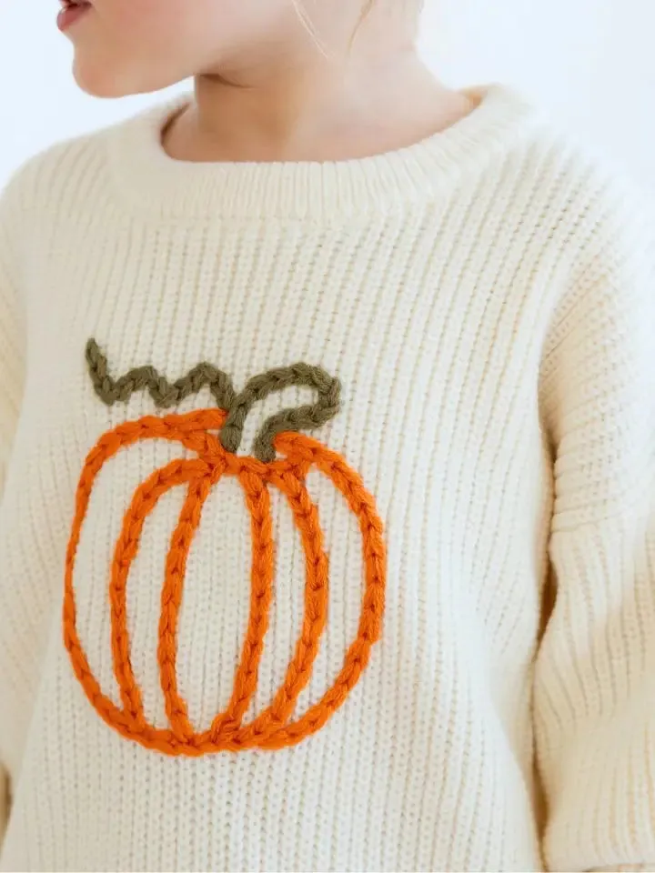 SWE Pumpkin Yarn Knit Sweater in Cream